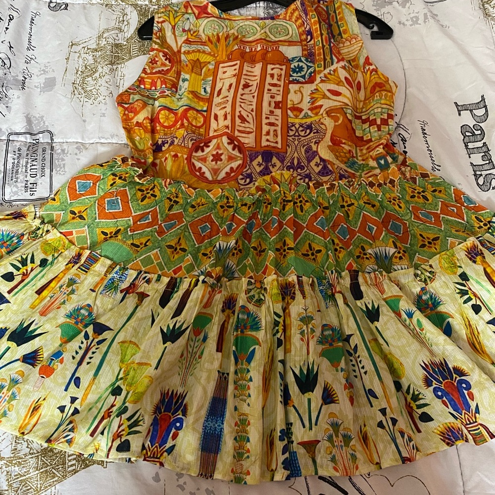 Top - Picture 2 of 6